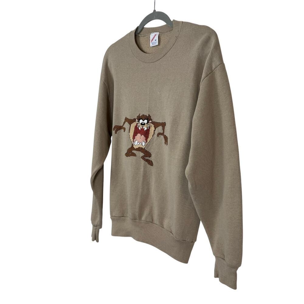 Vintage Taz Looney Tunes Sweatshirt Mens Medium Tan Cross Stitch Jerzees Unisex - Picture 3 of 10